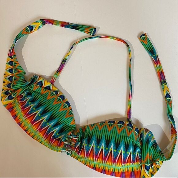 Luli Fama Bikini‎ Top - Picture 7 of 8